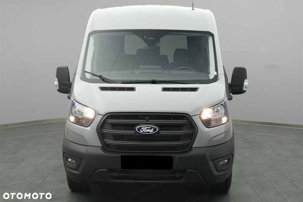 Ford Transit Kombi M1 350 L3H2 Trend A8 2.0 150KM - 4