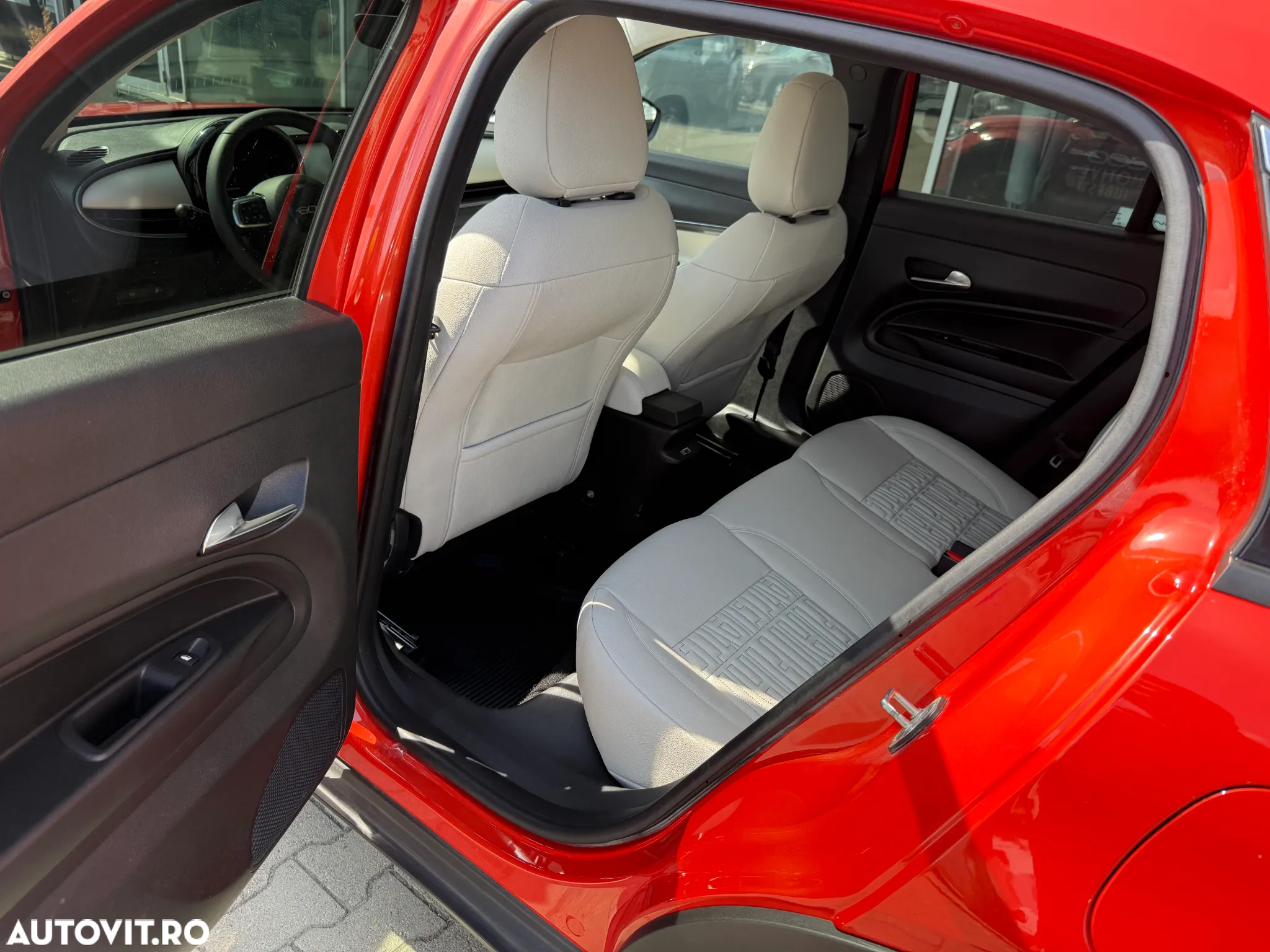 Fiat 600 HYBRID La Prima - 24