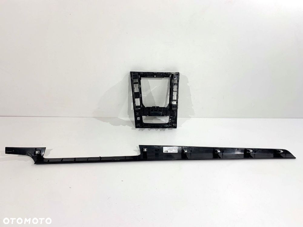 LISTWY DEKOR  SKODA SUPERB III Kombi (3V5) 2015 - 2022 2.0 TDI 110 kW [150 KM] olej napędowy 2015 - - 2