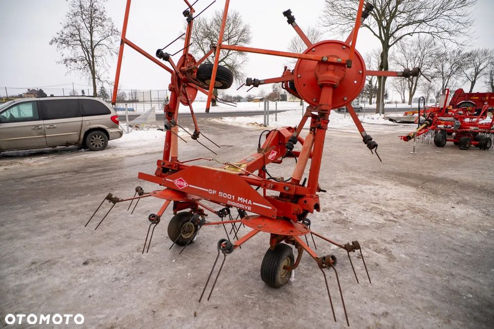 Kuhn PRZETSZASARKA Kuhn Krone Morra Feniks4 i 6 gwiazdowe Hydraulika - 7
