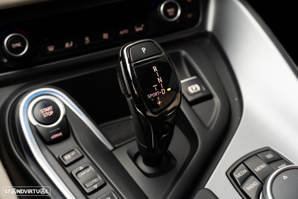 BMW i8 Standard - 44