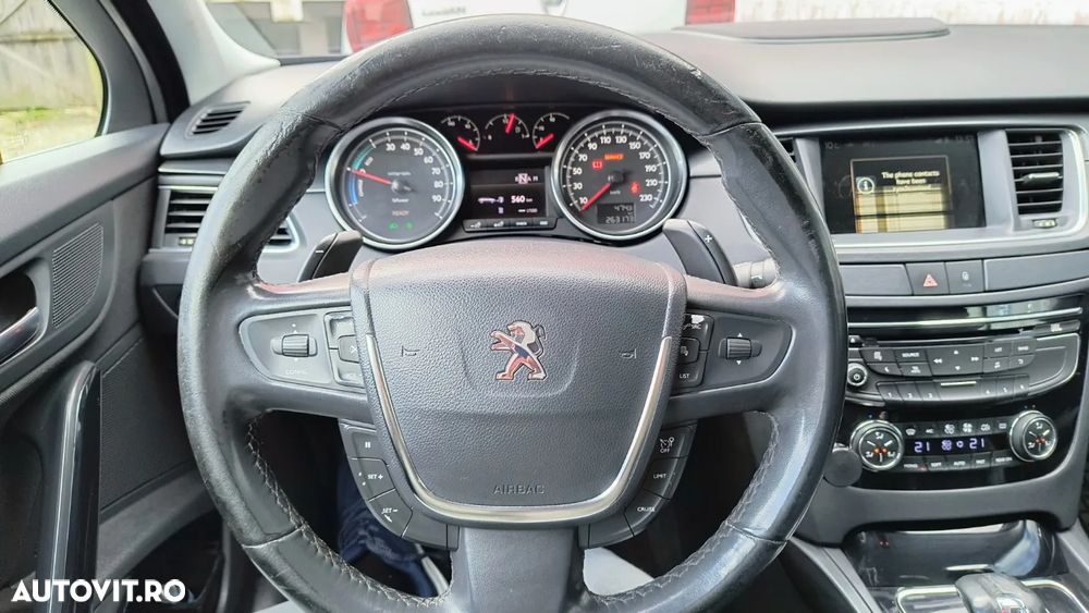 Peugeot 508 2.0 HDI FAP BVA Allure - 18