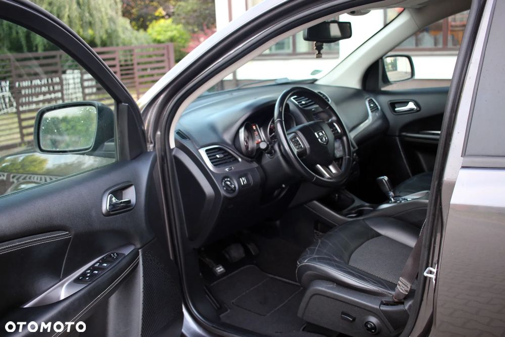 Dodge Journey - 17