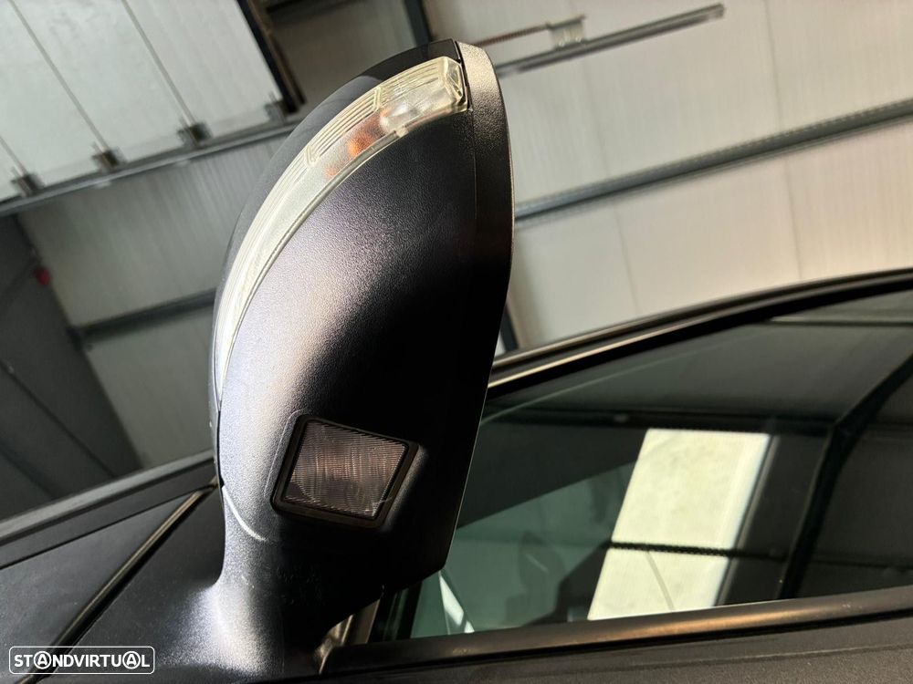 Ford Kuga 1.5 TDCi EcoBlue ST-Line - 13