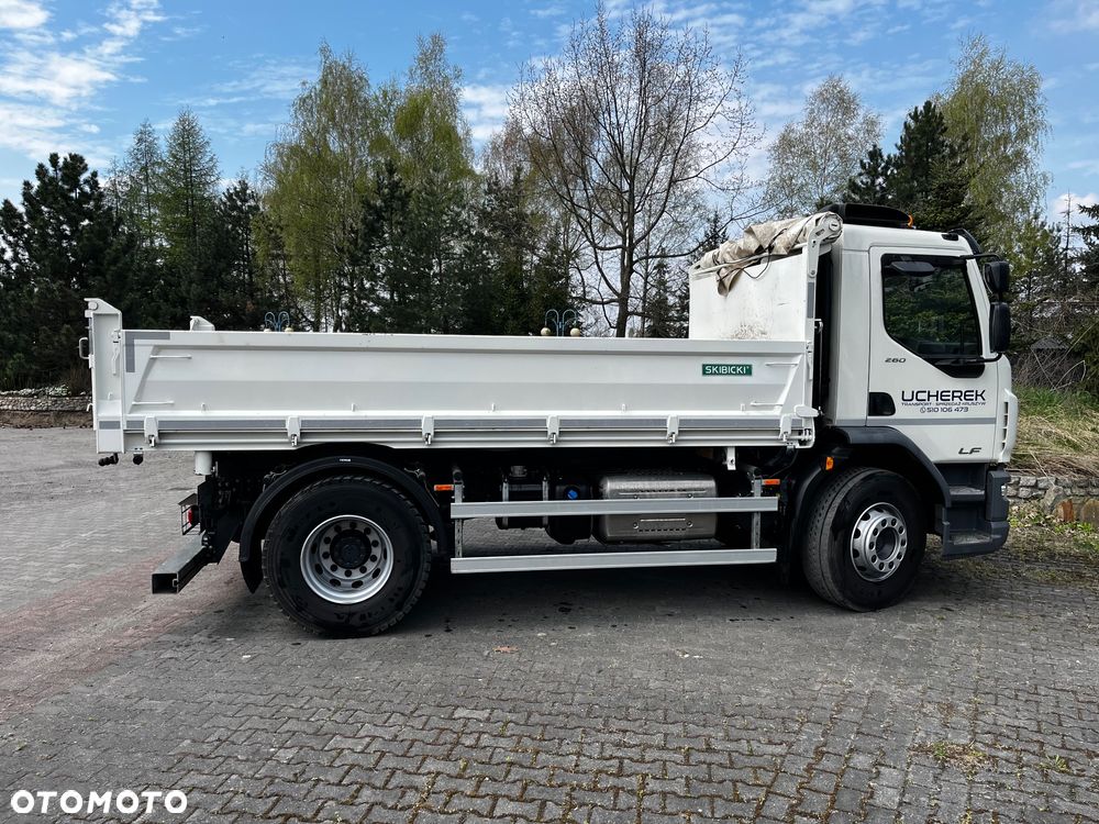 DAF Lf 260 - 4