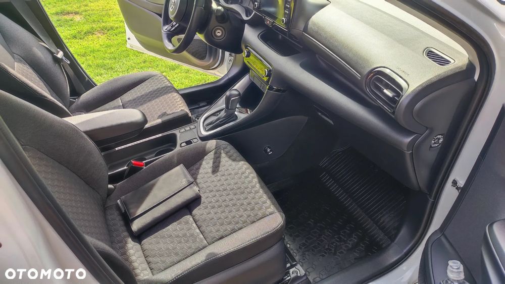 Toyota Yaris Hybrid 1.5 Active - 8