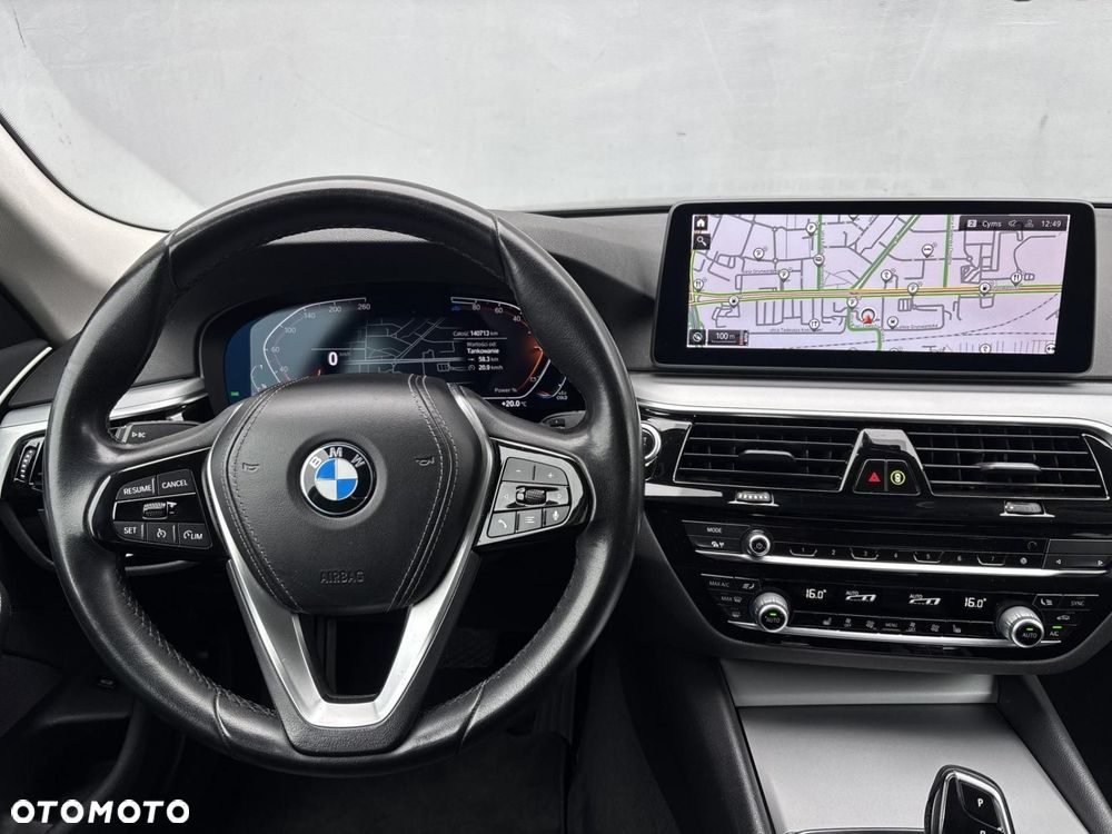BMW Seria 5 - 17