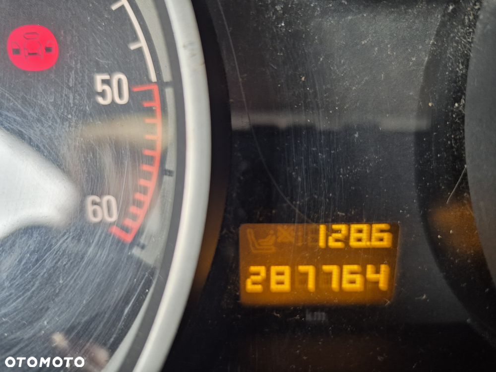 Opel Astra III 1.7 CDTI EcoFLEX - 5