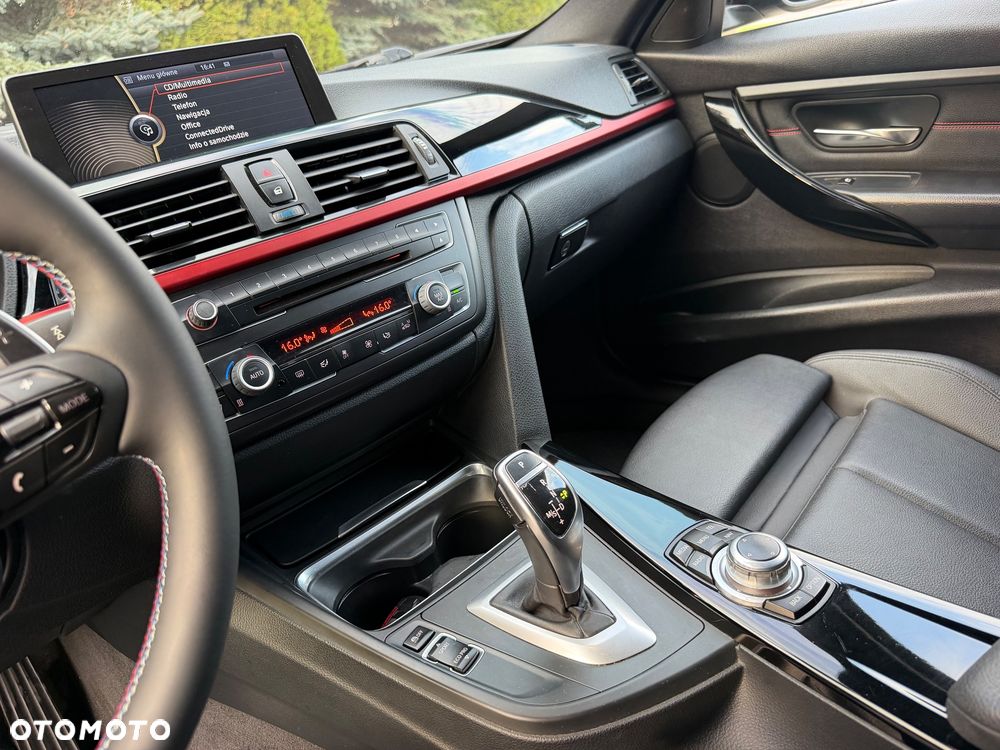 BMW Seria 3 - 32