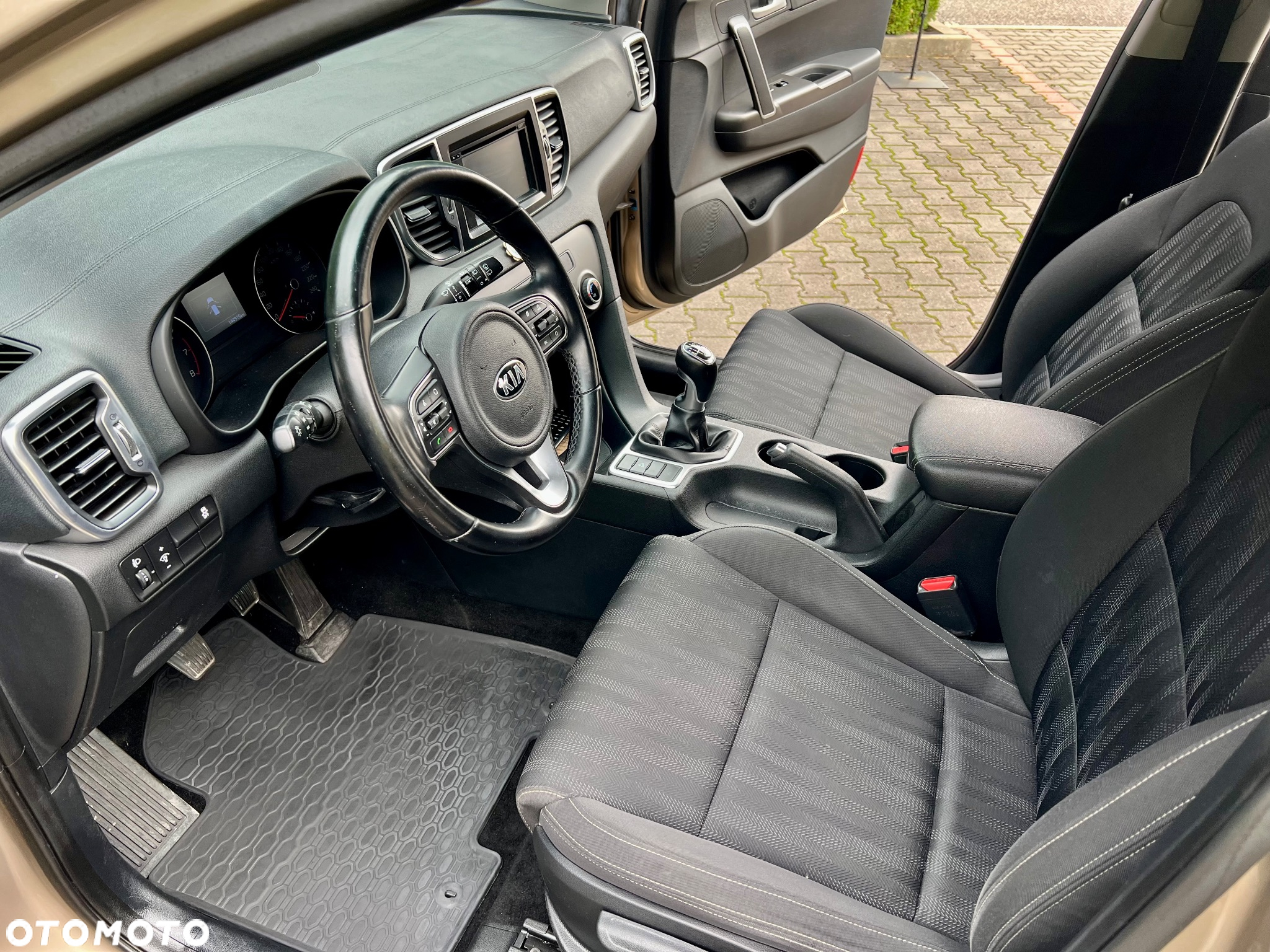 Kia Sportage 1.6 GDI M 2WD - 16