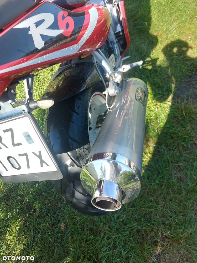 Yamaha R6 - 31
