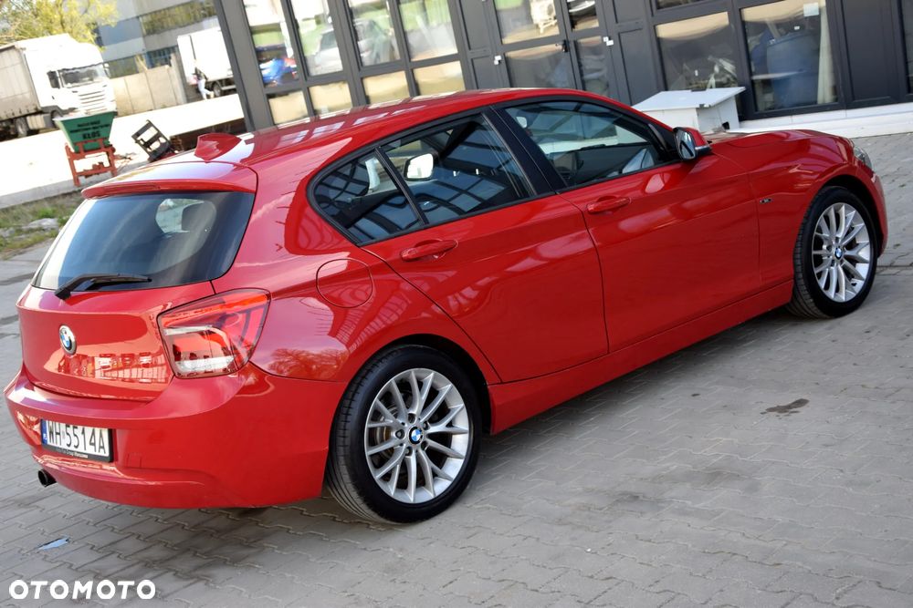 BMW Seria 1 118i Sport Line - 8