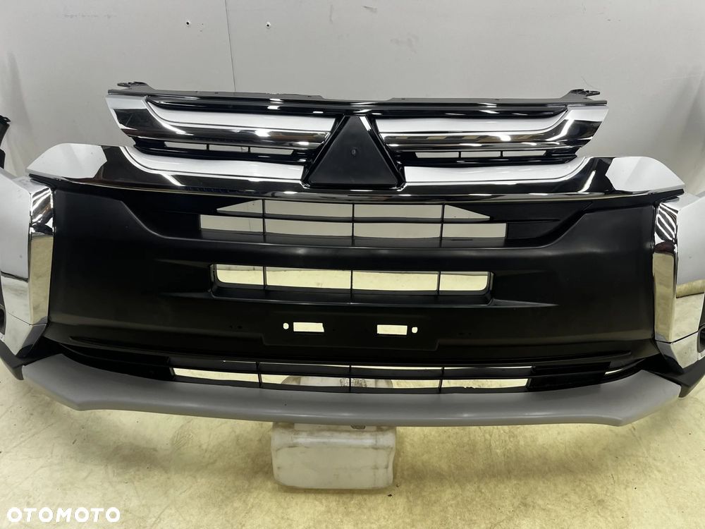 Zderzak przedni Mitsubishi Outlander III 16-19r. Lift przód 6410G227ZZ - 4