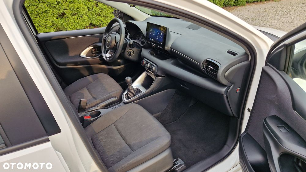 Toyota Yaris - 22