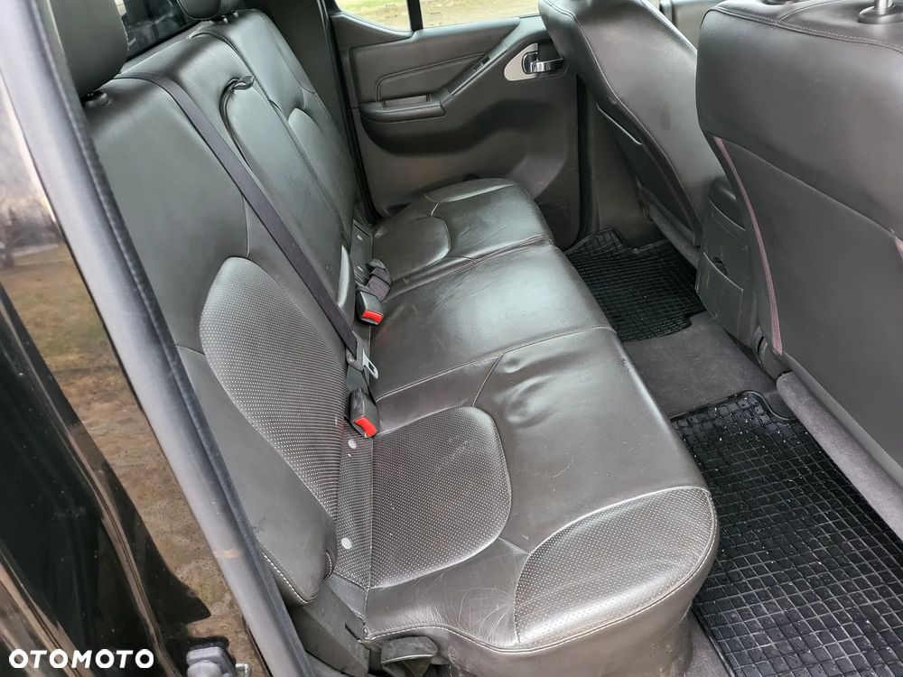 Nissan Navara 3.0 D V6 Platinum Long - 11
