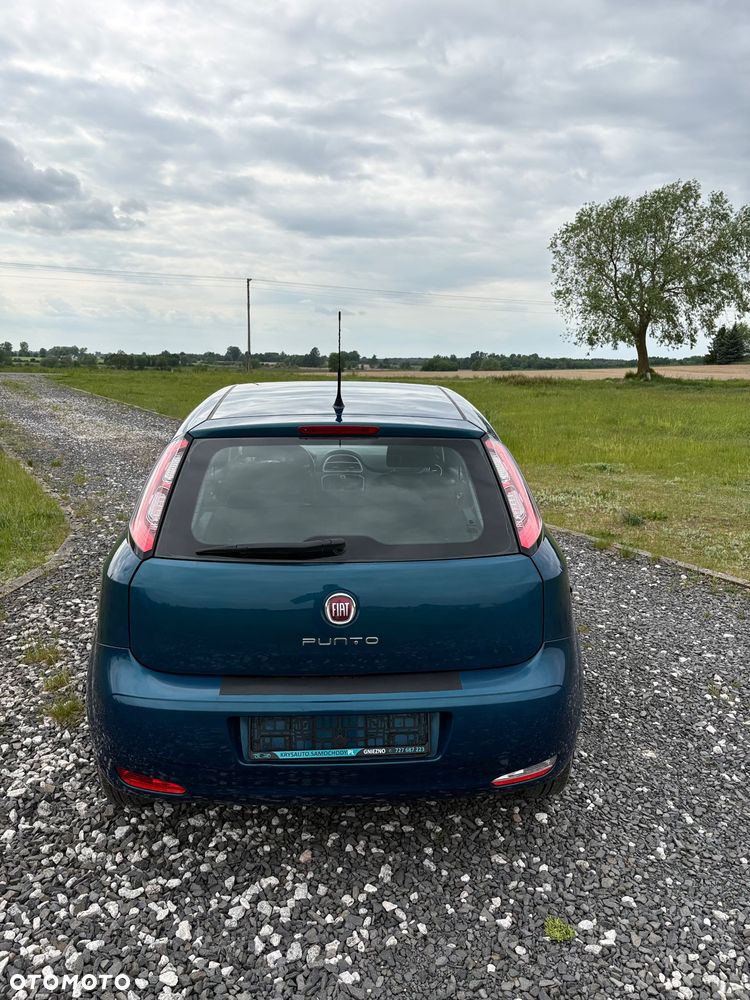 Fiat Grande Punto 1.4 8V Dualogic Active - 11