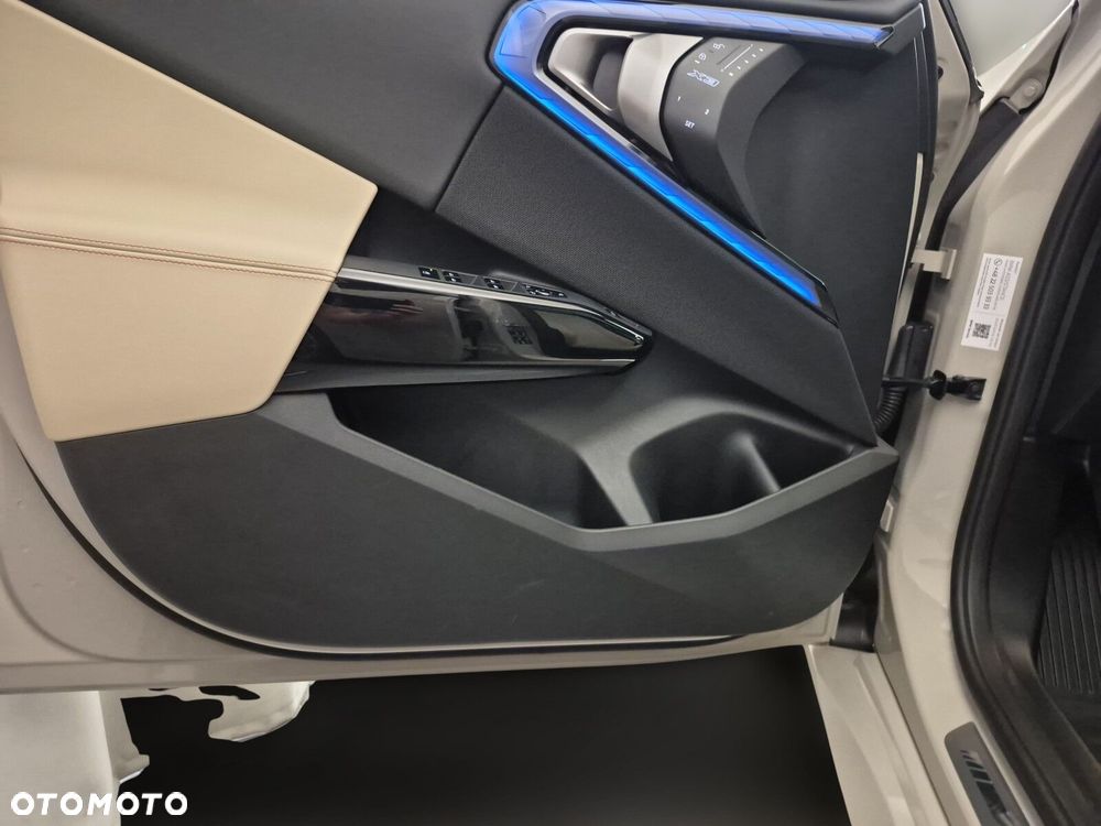 BMW X3 xDrive20d mHEV - 12
