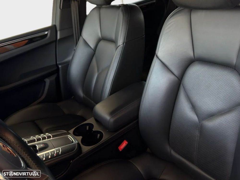 Porsche Macan S - 19
