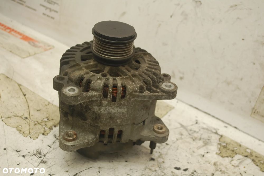 ALTERANTOR 06F903023C 140A SEAT ALTEA 1.9 TDI 2.0 TDI SKODA OCTAVIA II AUDI A3 8P VW GOLF V 06F903023F 06F903023H AUDI A4 B8 1.8 TFSI BOSCH - 3