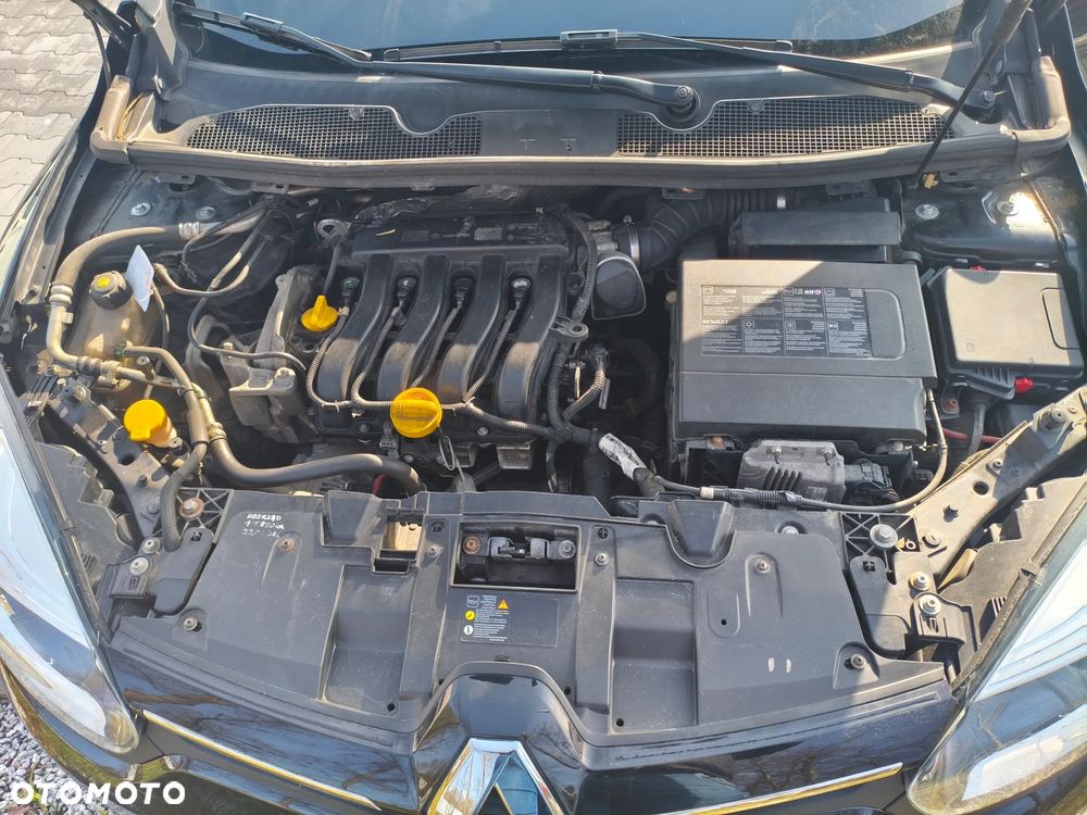 Renault Megane 1.6 16V Life - 12