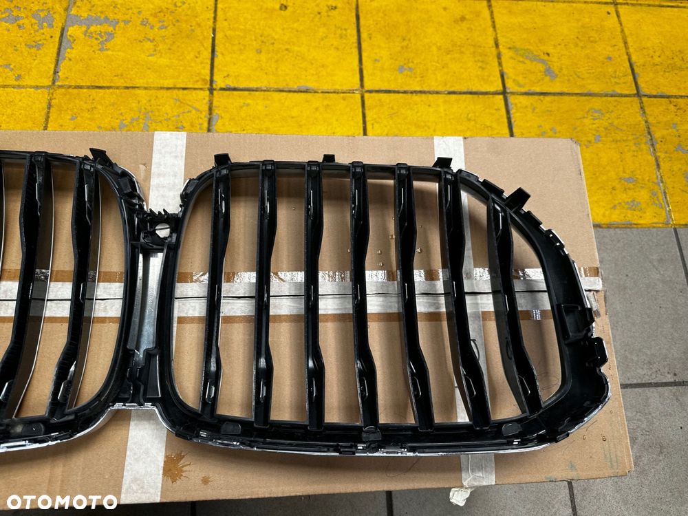 bmw x5 g05 lci lift kamera grill nerki chłodnicy 51135a67cc5 - 9