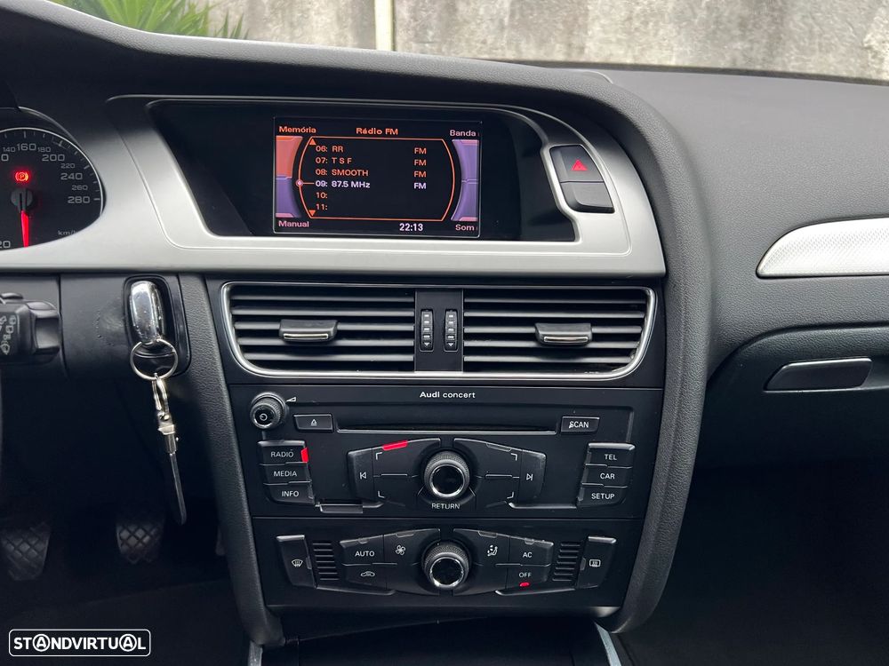 Audi A4 Avant 2.0 TDi - 15