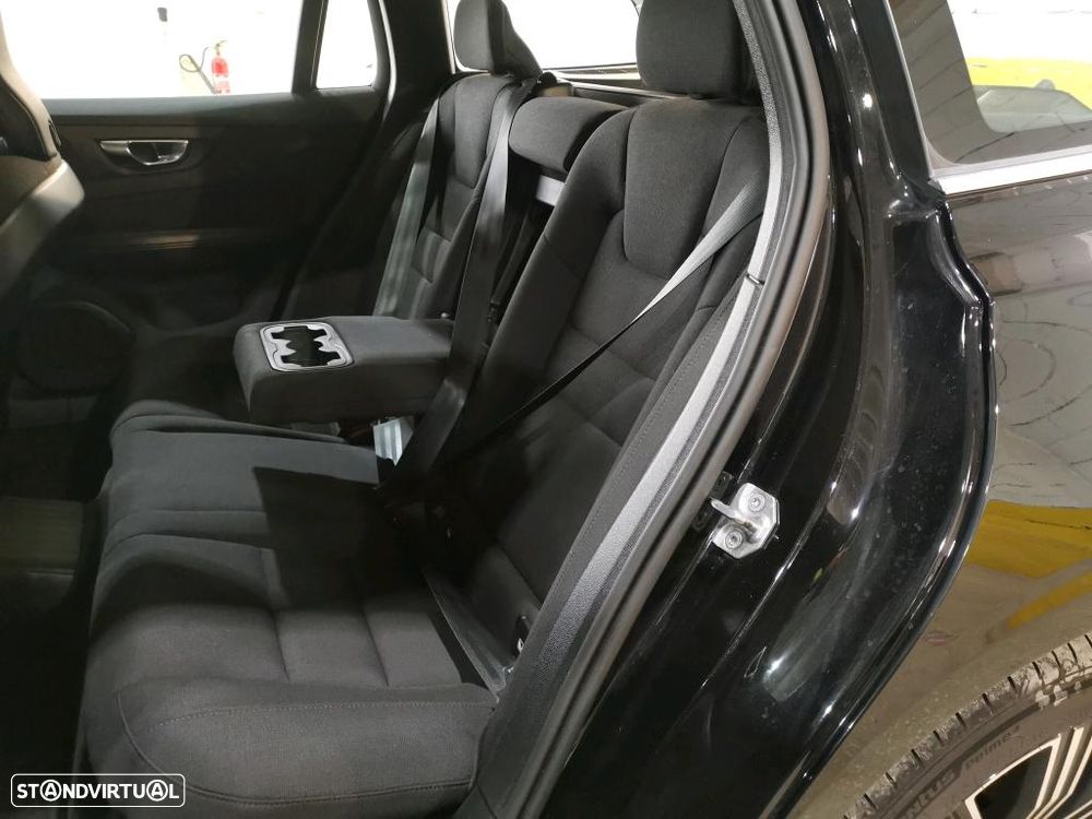 Volvo V60 2.0 T6 AWD TE Inscription Expression - 8