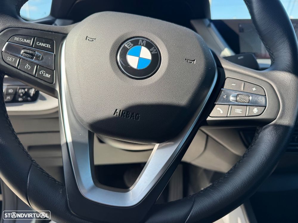 BMW 218 - 10