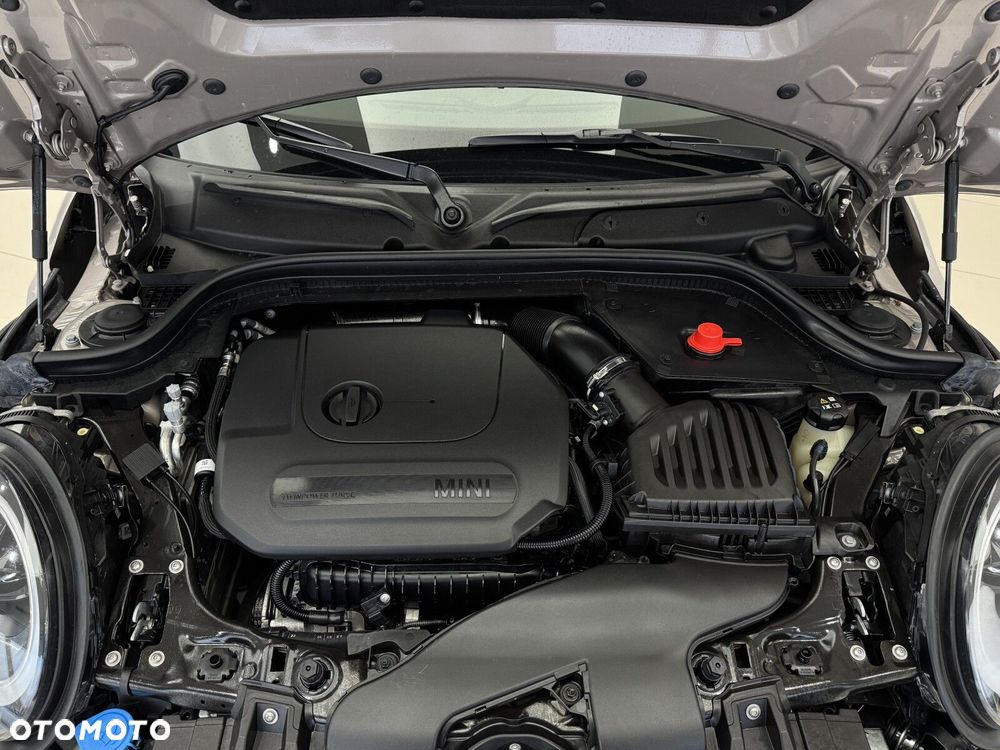 MINI Cooper Standard - 19