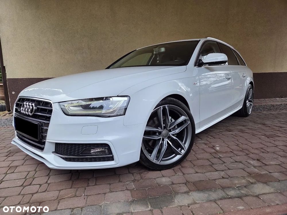 Audi A4 Avant 2.0 TDI DPF quattro S tronic S line Sportpaket - 3