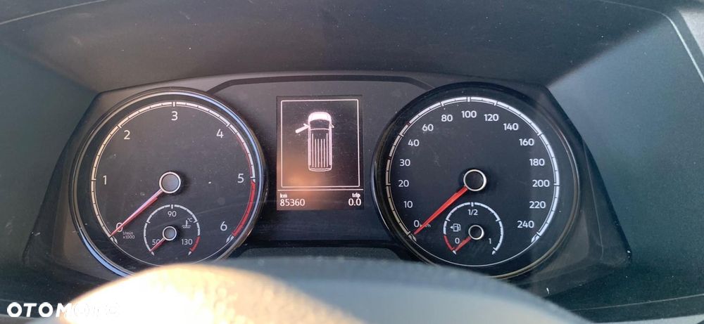 Volkswagen California - 13