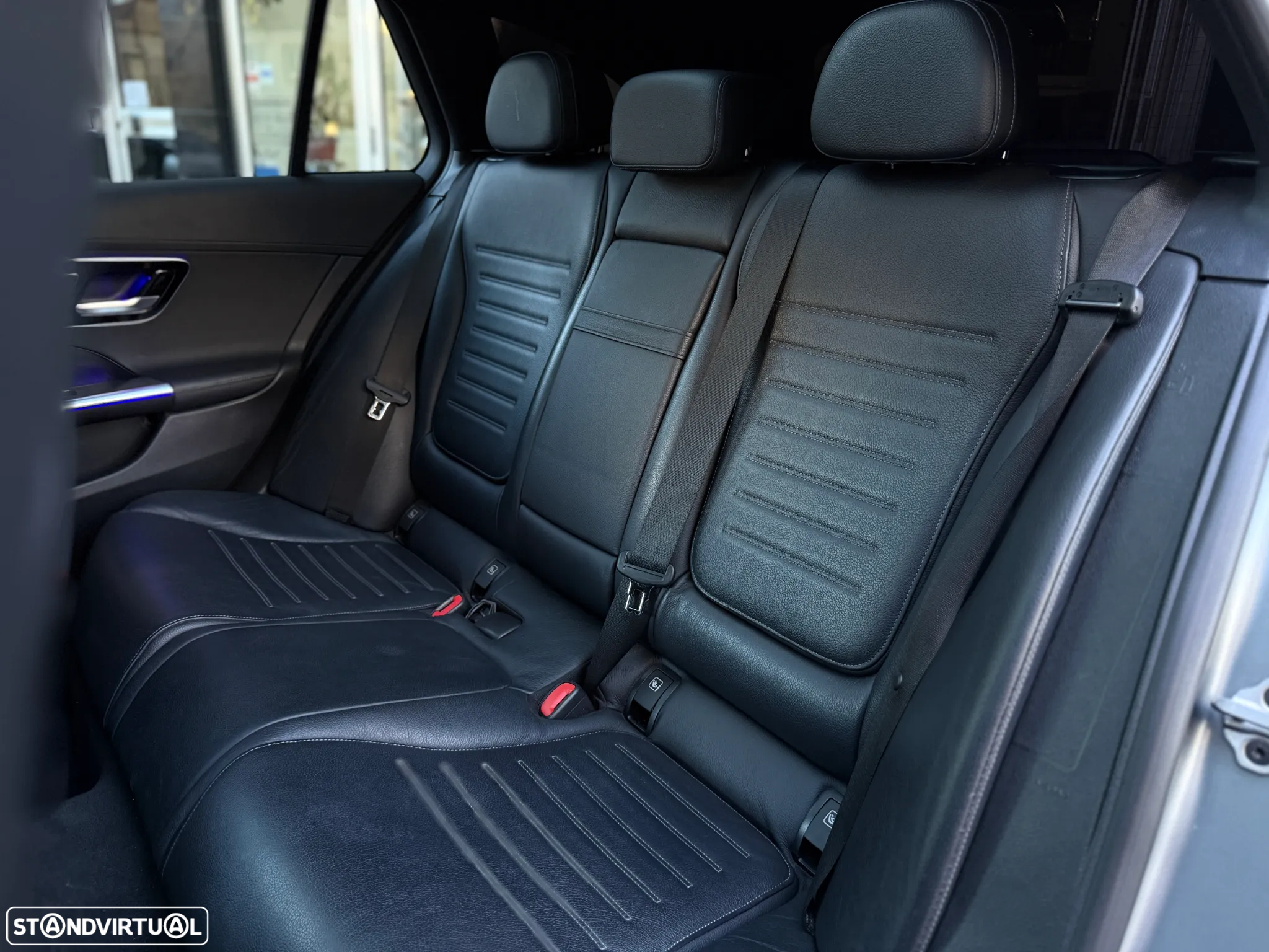 Mercedes-Benz C 220 d T 9G-TRONIC Edition AMG Line - 23