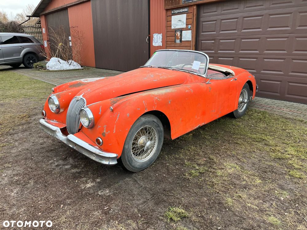 Jaguar E-Type - 1