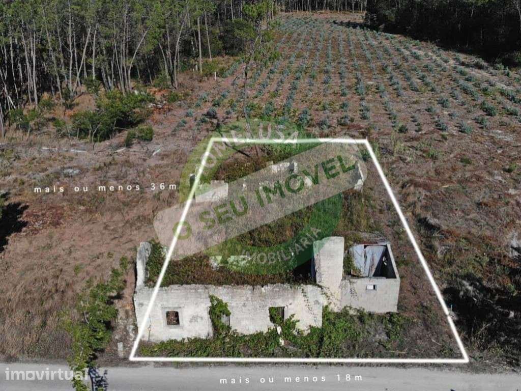 Imóvel em ruina - Grande imagem: 4/6