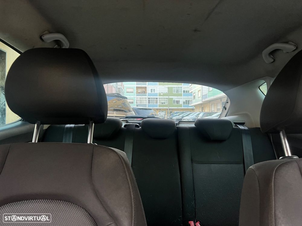 SEAT Ibiza 1.6 TDI 25 Anos DPF - 9