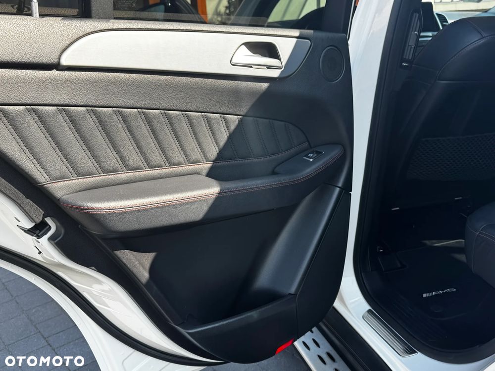 Mercedes-Benz GLE - 6