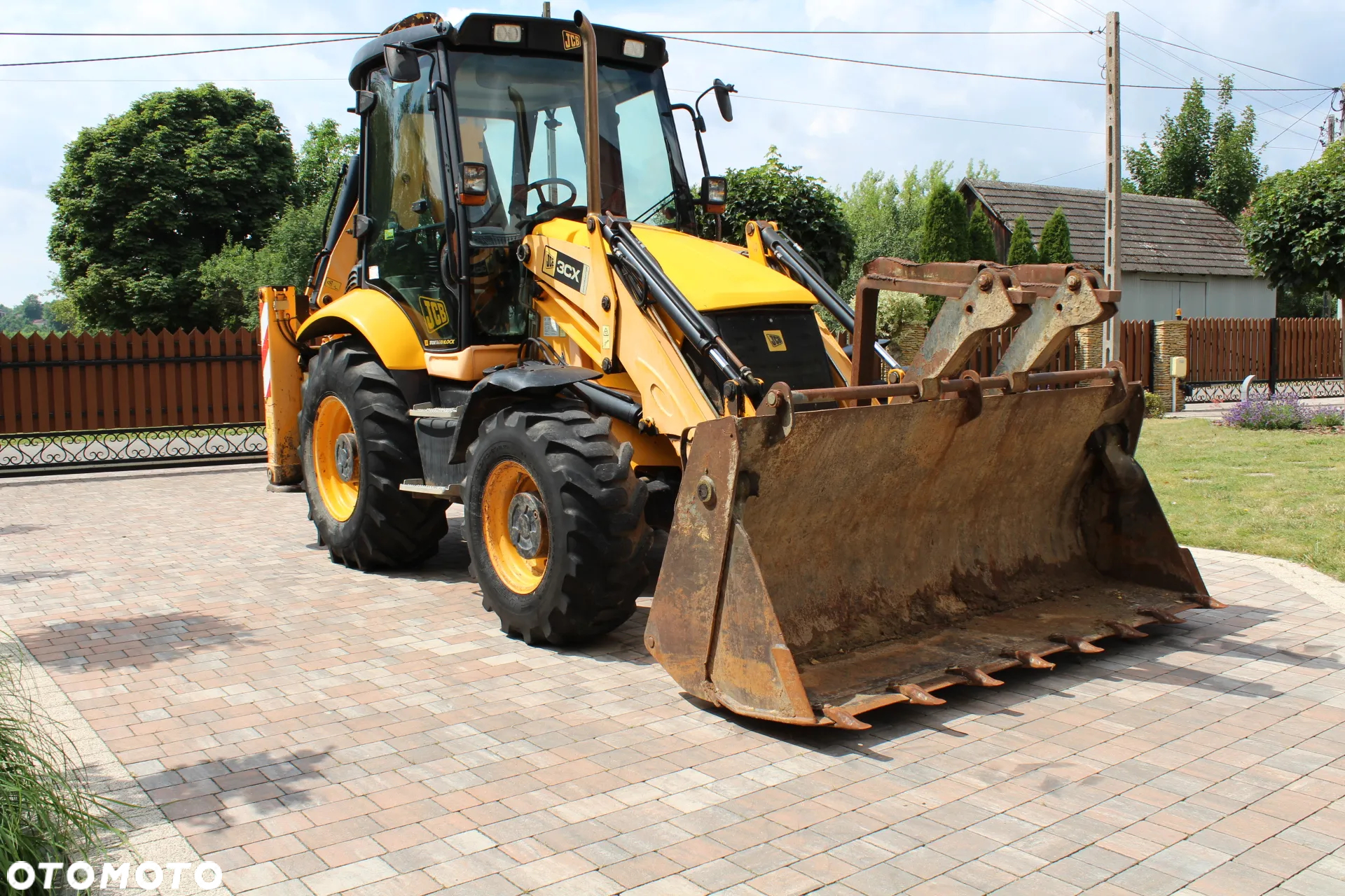 JCB 3CX CONTRACTOR - 38