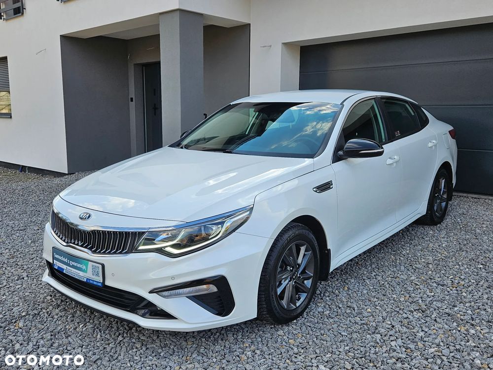 Kia Optima 2.0 M - 3
