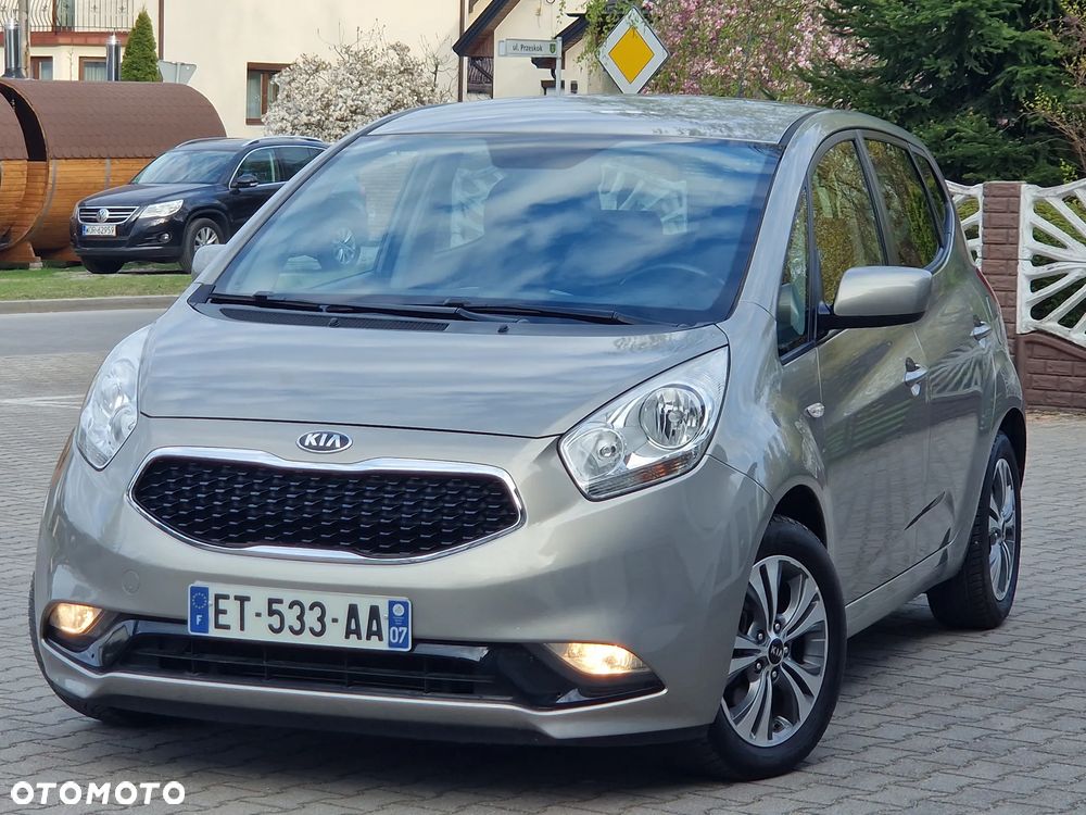 Kia Venga - 4