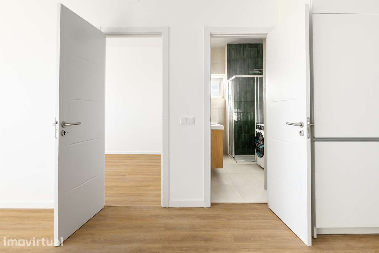 Apartamento totalmente renovado com vista mar em Carcavelos - Grande imagem: 4/19