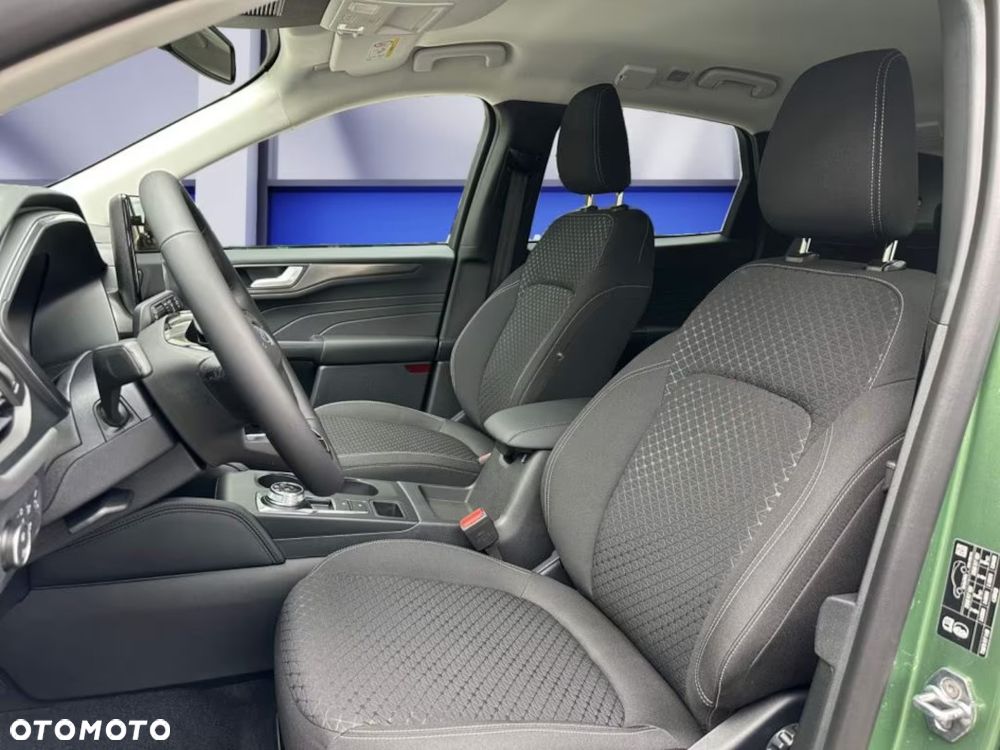 Ford Kuga 2.5 FHEV FWD Titanium - 10
