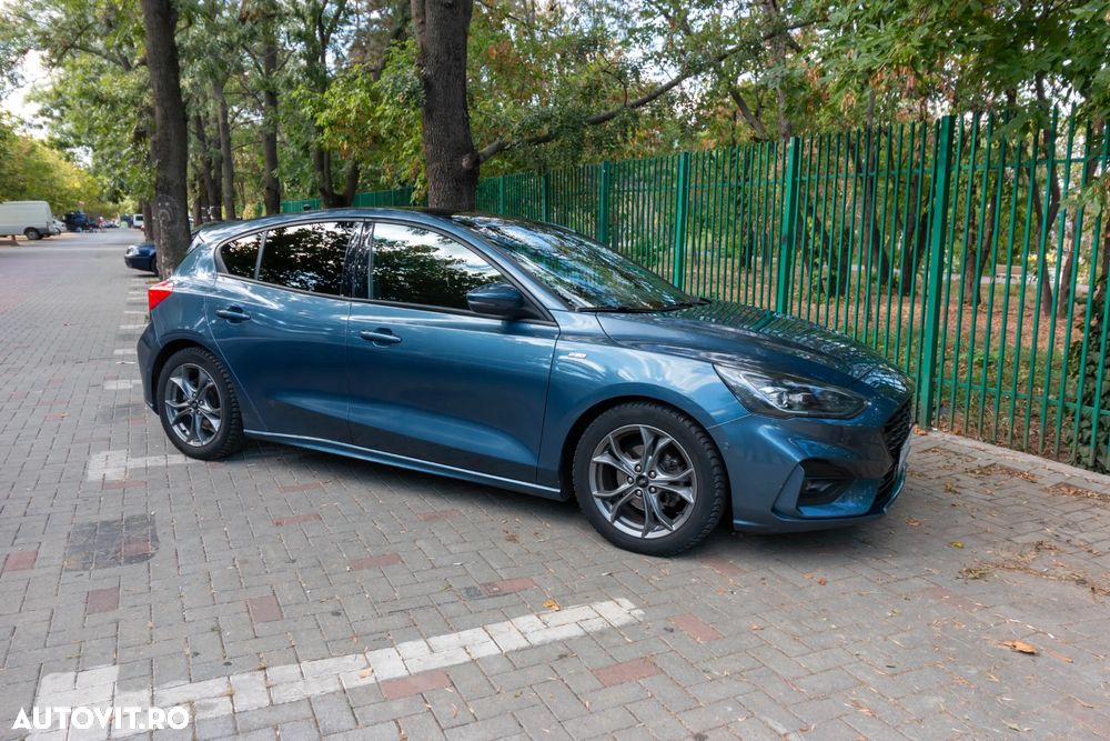 Ford Focus 1.5 EcoBoost ST-Line - 4