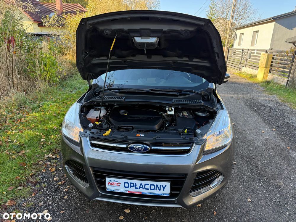 Ford Kuga 1.6 EcoBoost 2x4 Titanium - 38