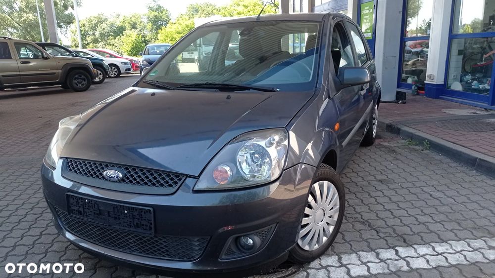 Ford Fiesta 1.4 Silver Magic - 26