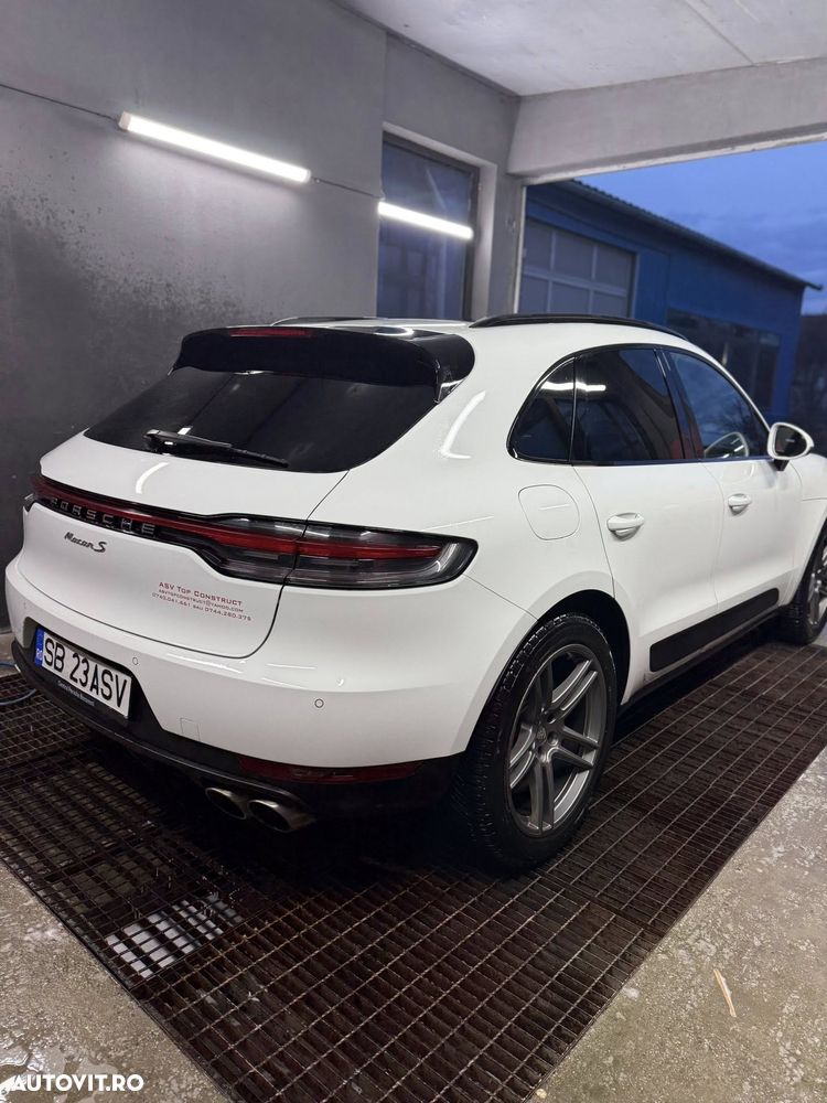 Porsche Macan - 13