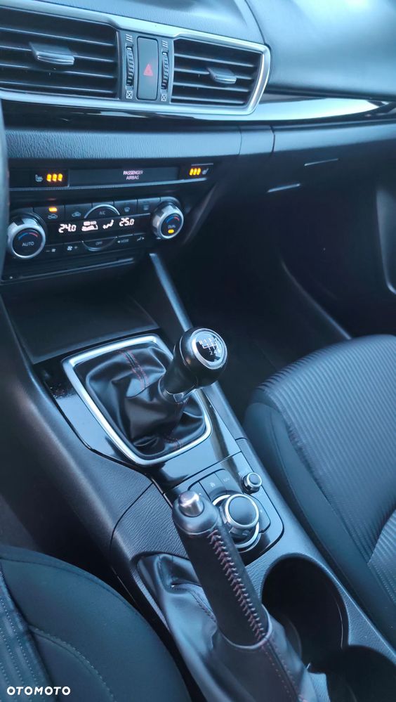 Mazda 3 2.2 MZR-CD DPF Exclusive-Line - 13