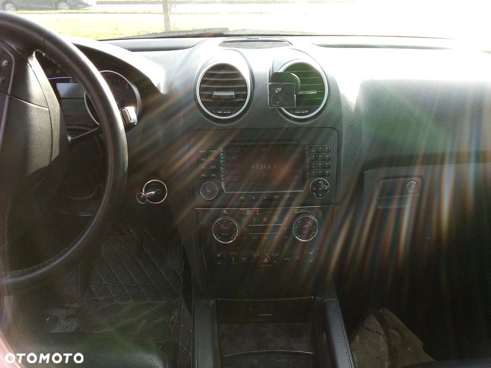 Mercedes-Benz ML 420 CDI 4-Matic - 9