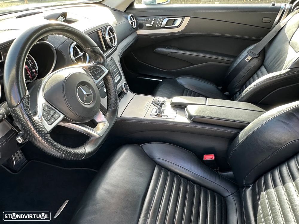 Mercedes-Benz SL 400 9G-TRONIC - 24