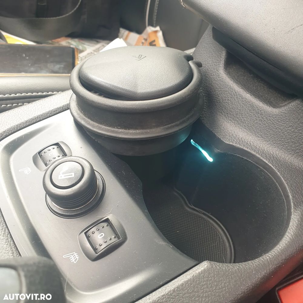 Ford Focus 1.6 EcoBoost Start-Stopp-System Champions Edition - 16