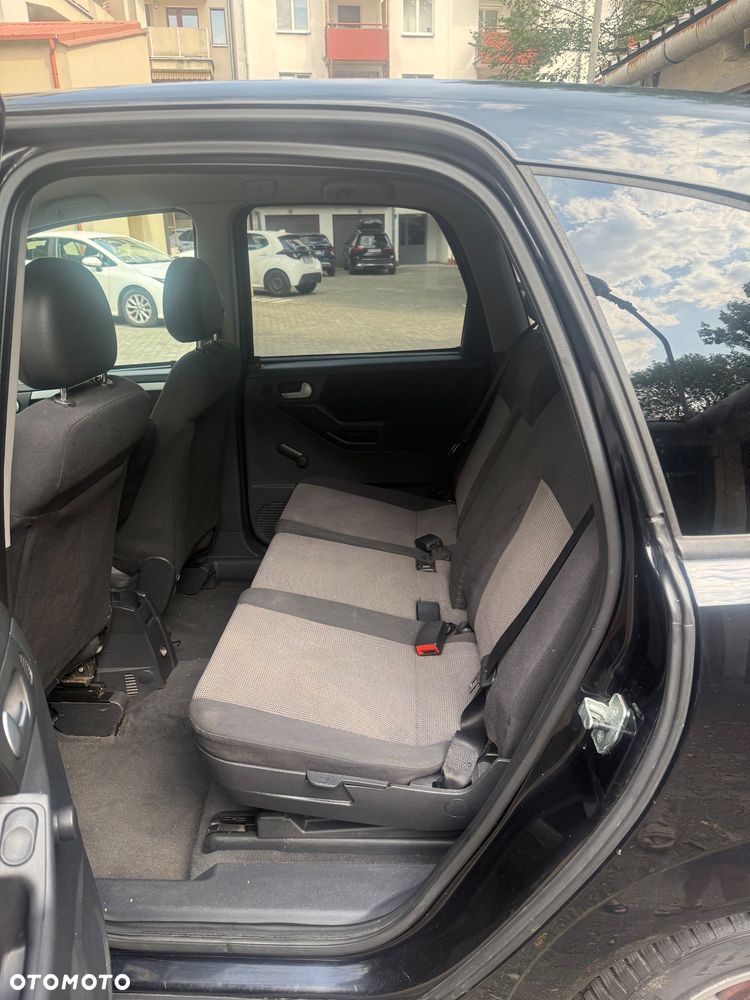 Opel Meriva 1.6 16V Essentia - 9